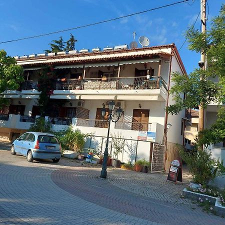 Kallithea  Hotel Agni -Enoikiazomena Diamerizmata المظهر الخارجي الصورة