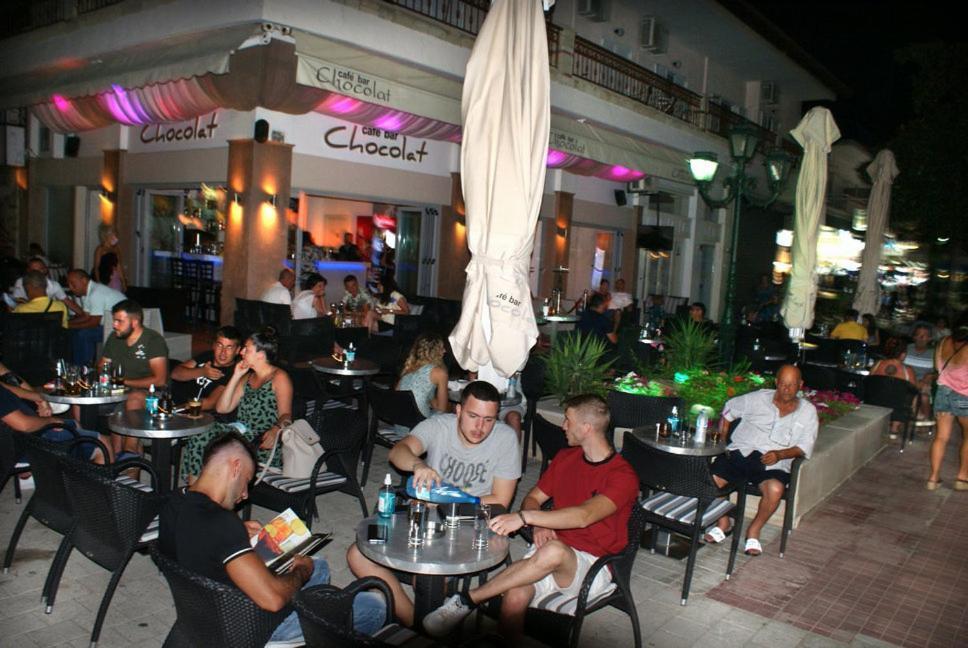 Kallithea  Hotel Agni -Enoikiazomena Diamerizmata المظهر الخارجي الصورة